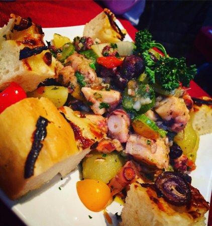 Da Adriano Pizzeria e Trattoria